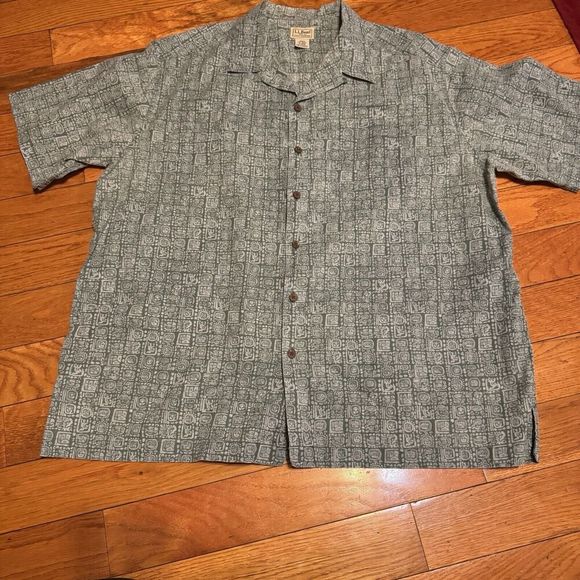 L.L. Bean Other - LL Bean Blue Mens XL Tribal Short Sleeve Button Down Cotton Hawaiian Shirt VTG